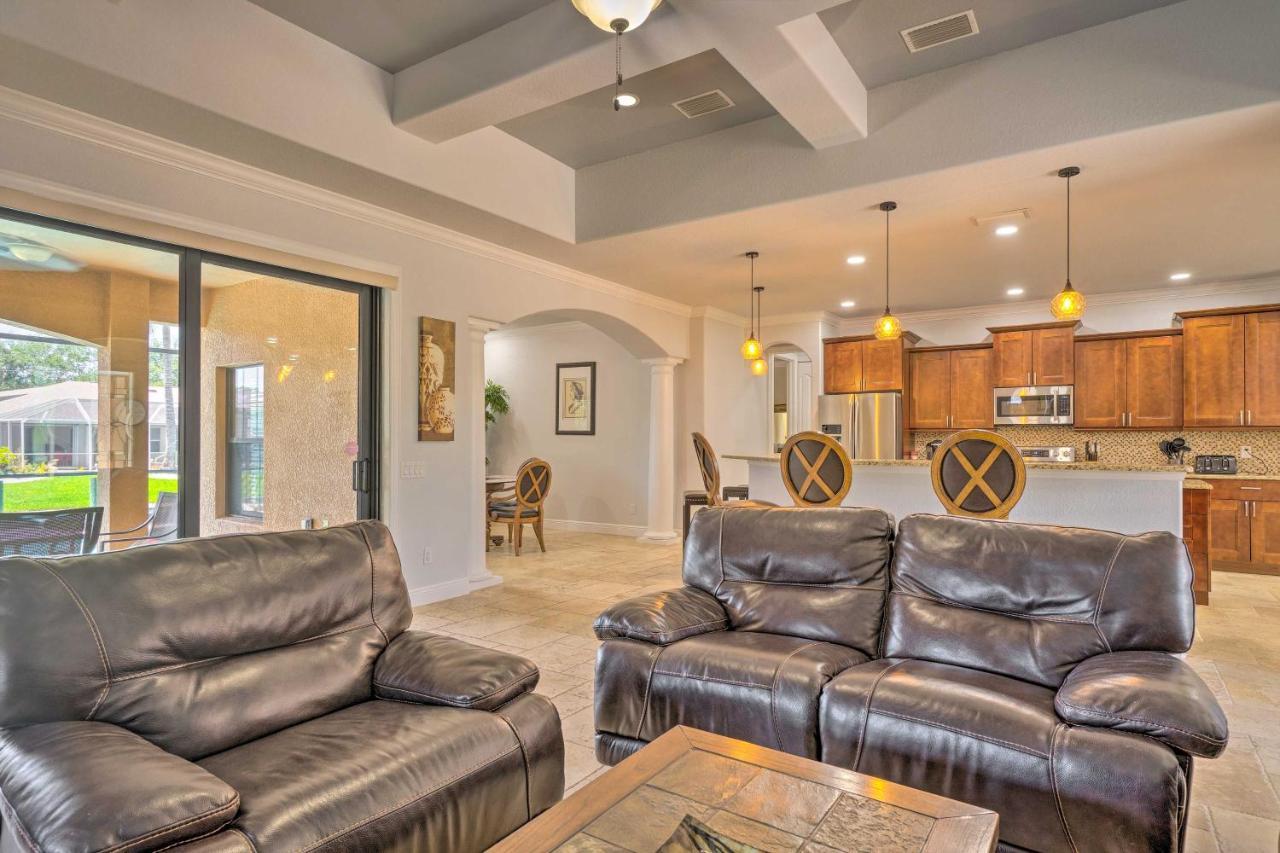 Canalfront Cape Coral Home With Patio And Grill! Zewnętrze zdjęcie